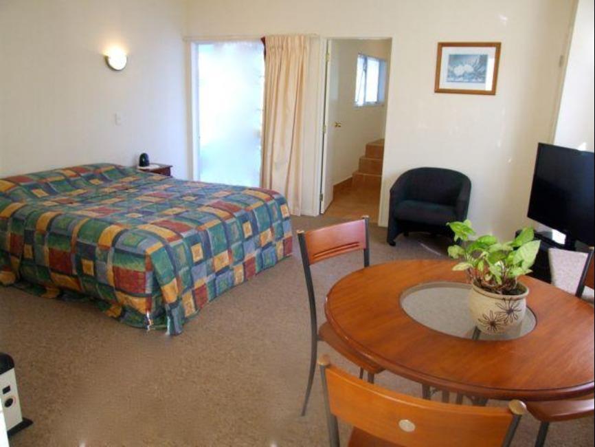 Colonial Court Motel Кембридж Экстерьер фото